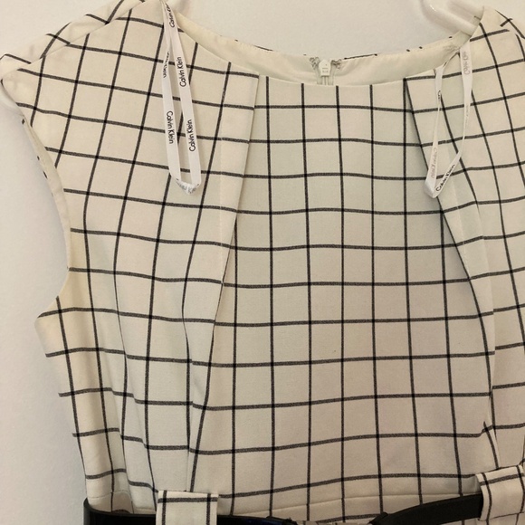 Calvin Klein belt dress size 2 - Picture 2 of 4